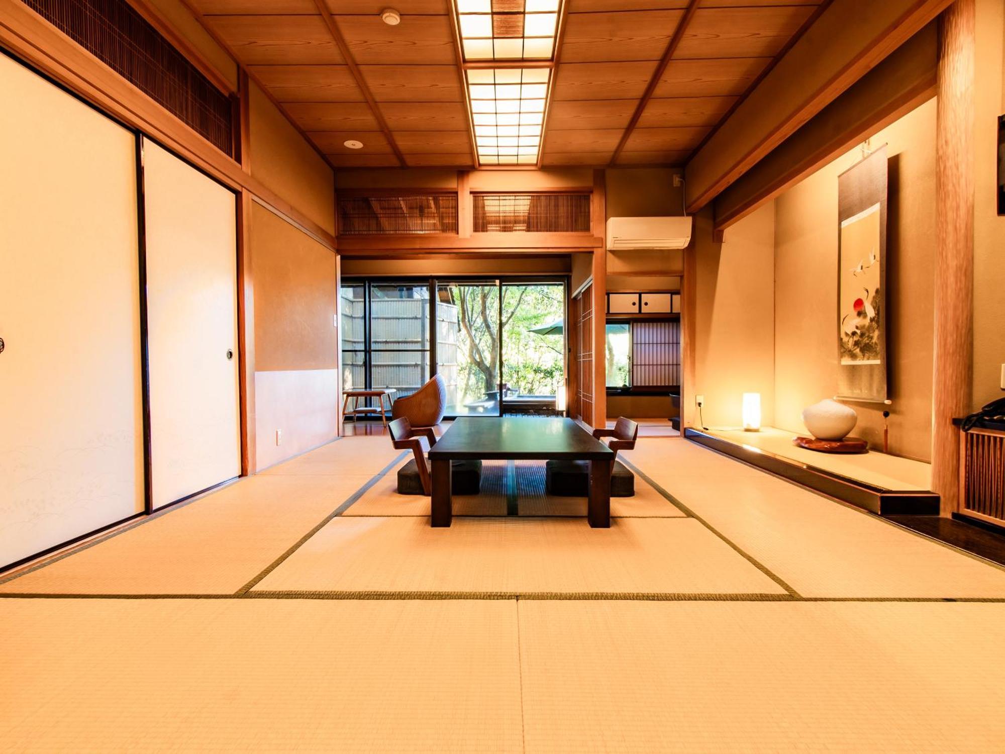 Kirishima Momijidani Seiryuso Hotel Exterior photo